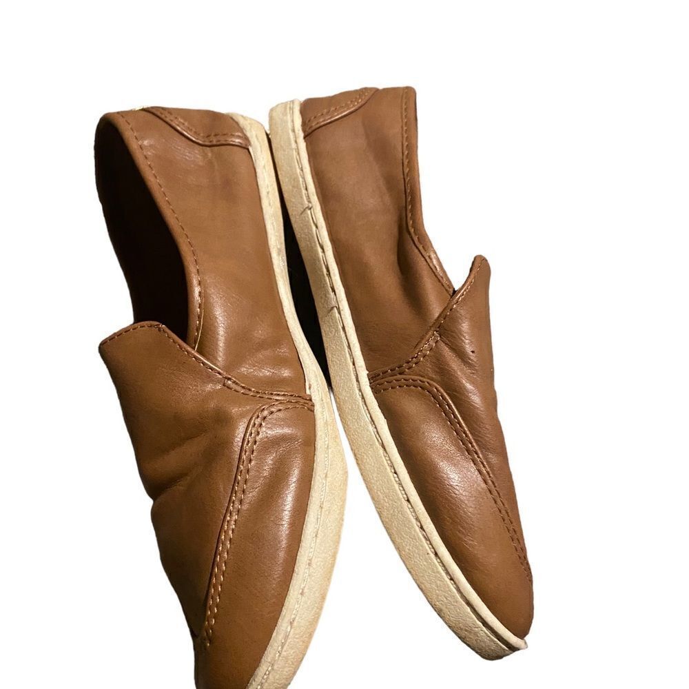 Time and Tru memory foam adorable brown leather slides cute look see pics - Picture 2 of 3